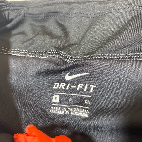 Nike Dri-Fit Ohio State Buckeyes Lined Athletic Shorts - Picture 3 of 5